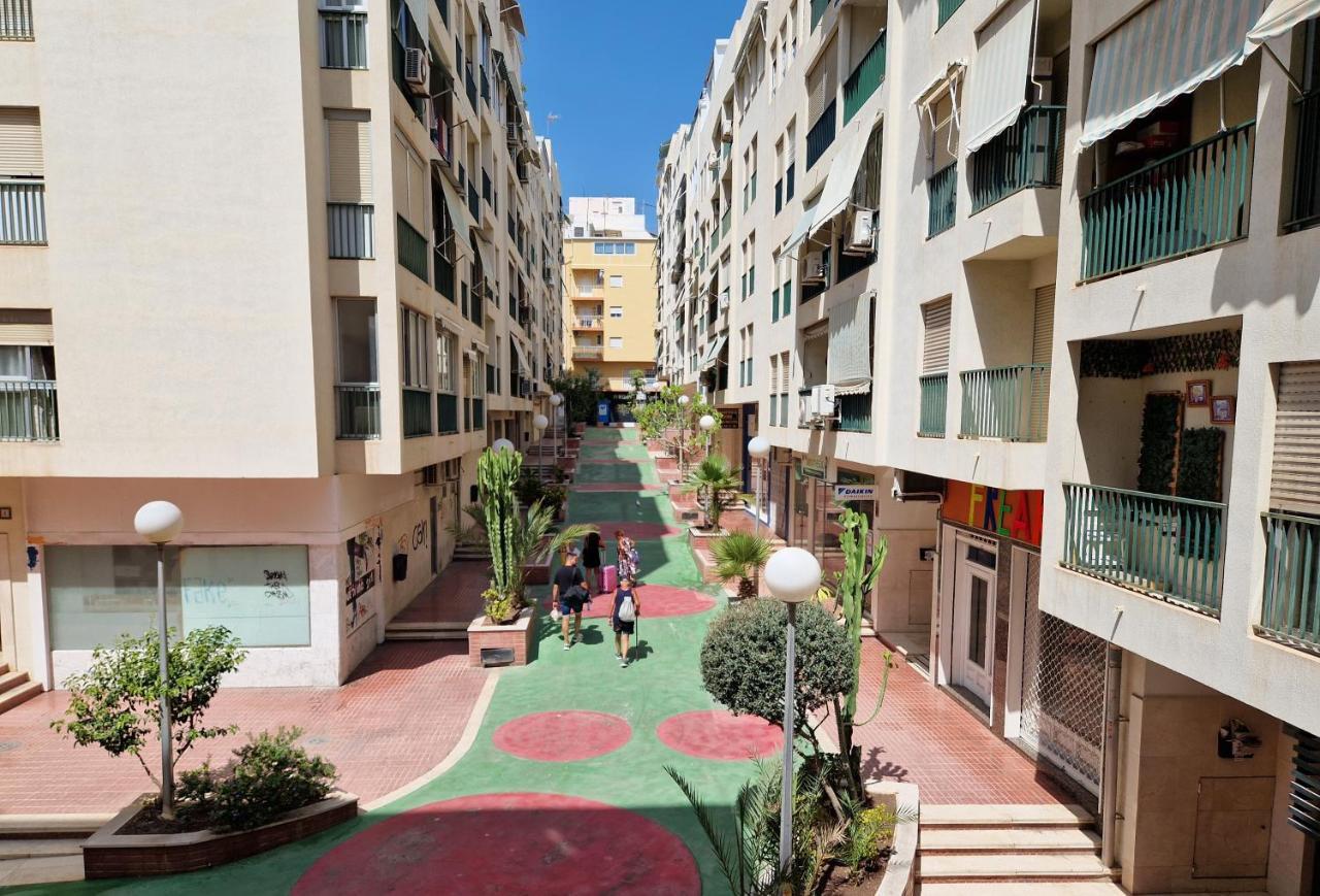 Old Town 1 St Floor, Near The Beach 貝尼多姆 外观 照片